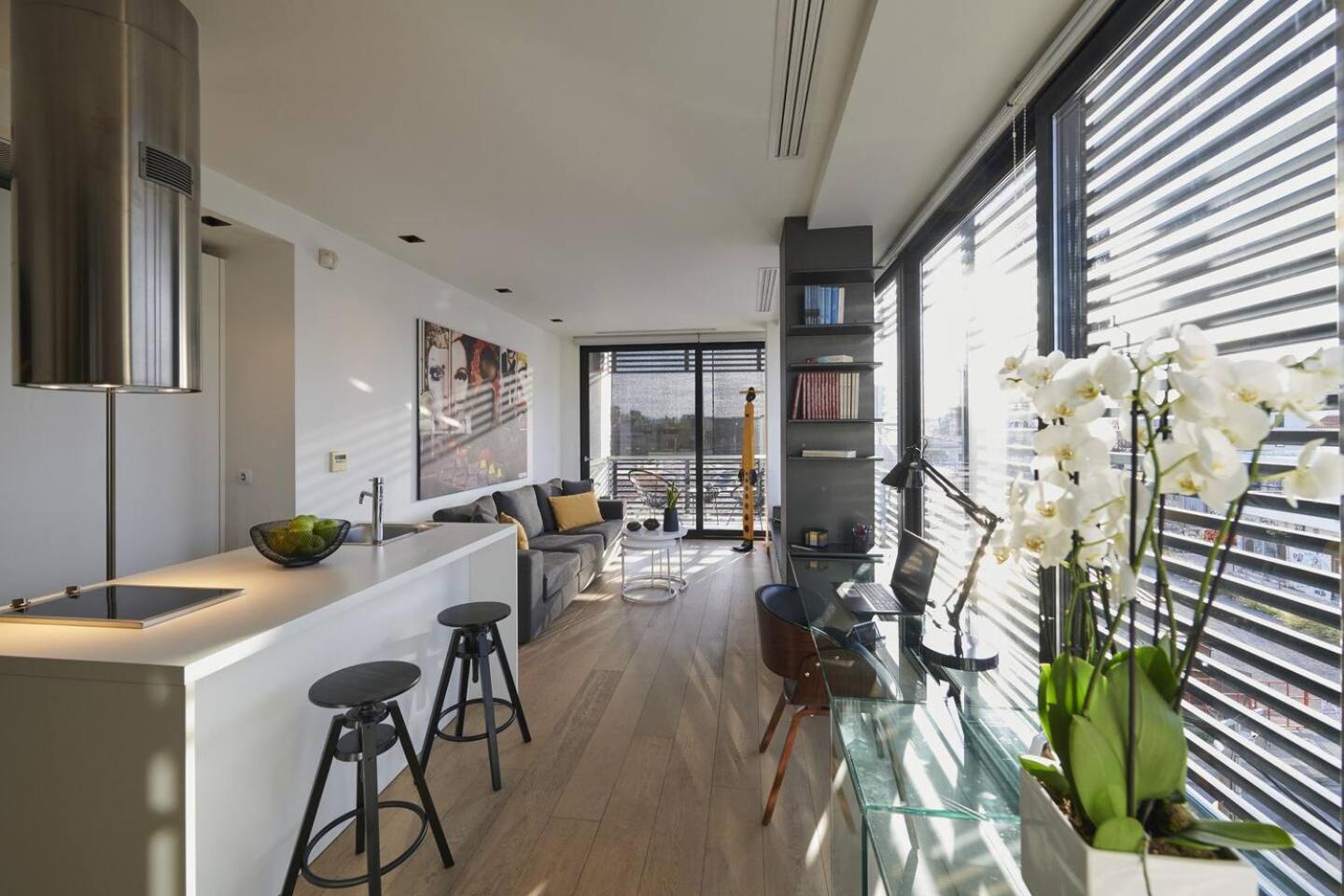 Ma Maison Nο 4, Downtown Loft , Short Walk To Acropolis, Ultra High Speed Internet 500 Mbps, Parking Upon Request, 1' From Metro Station Athen Eksteriør bilde